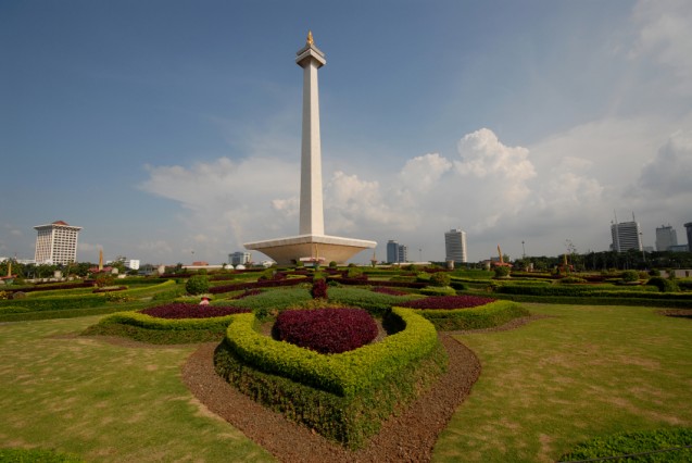 Monas