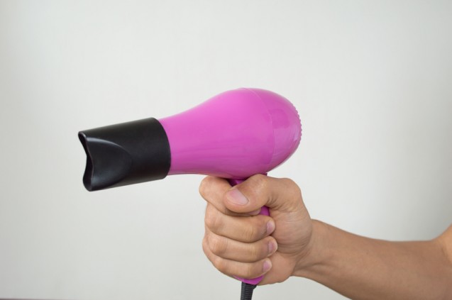 Hair dryer