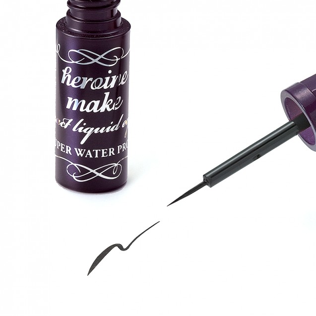 Eyeliner cair