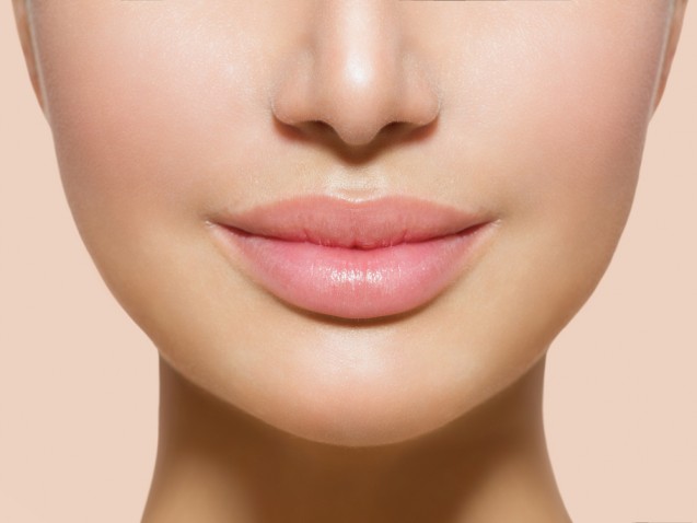 Bibir yang menghitam