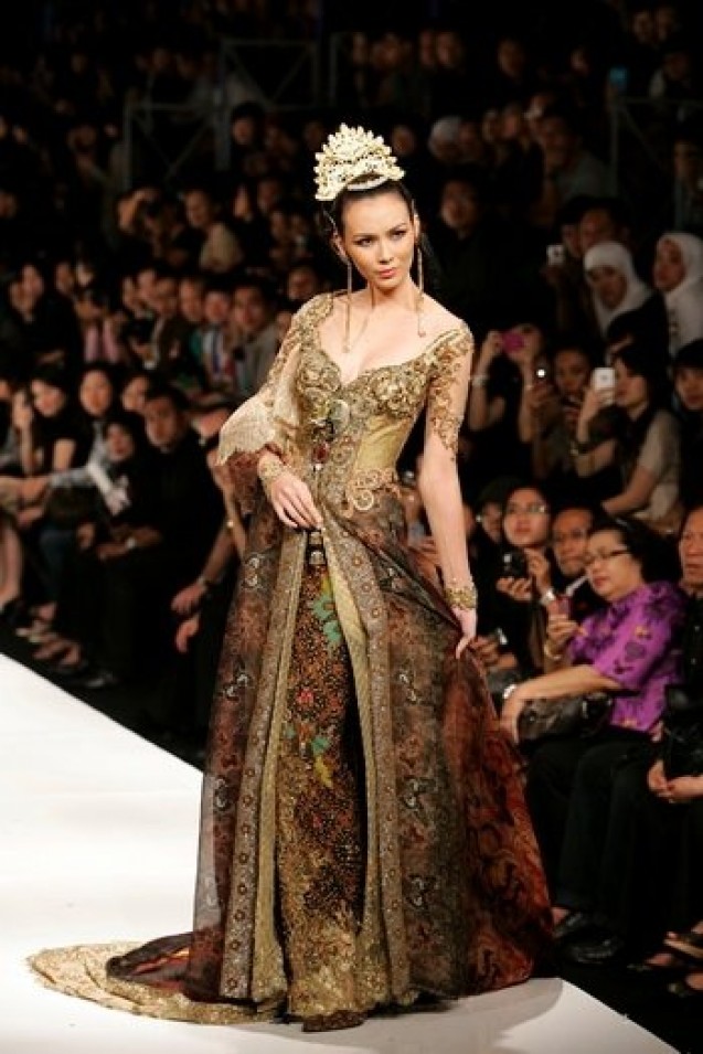 kebaya mewah