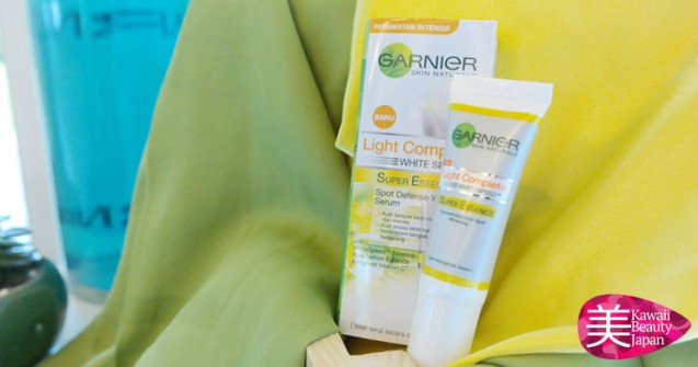 Garnier Light Complete Super Essence
