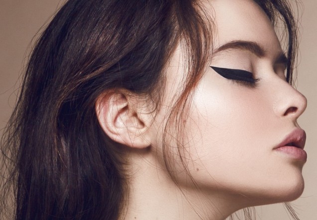 Makeup mata