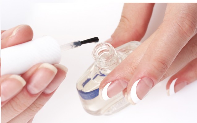Clear nail polish