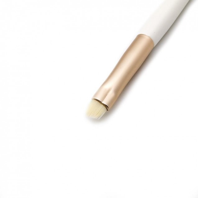 Eyebrow brush