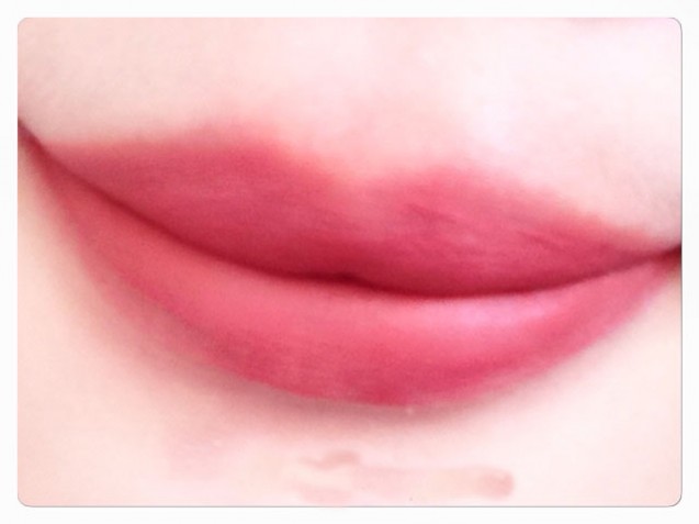 Sariayu lip cream