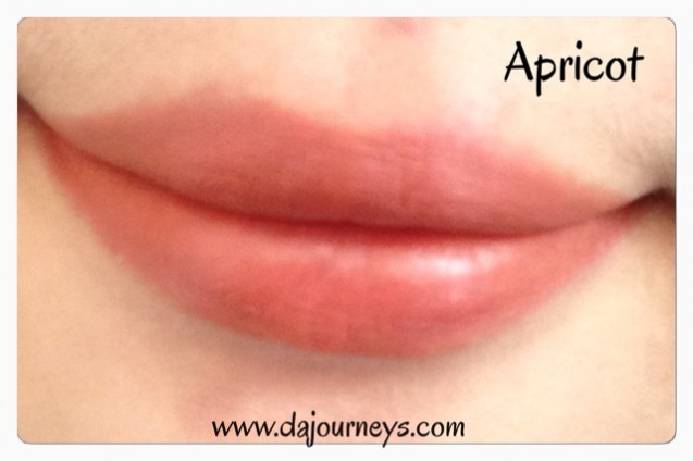 ULTIMA II Delicate Lipstick Apricot