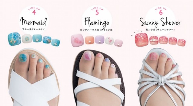 Stocking nail art