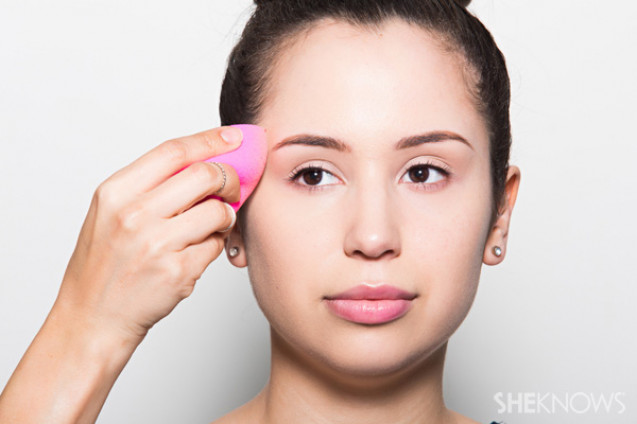 Cara menggunakan beauty blender