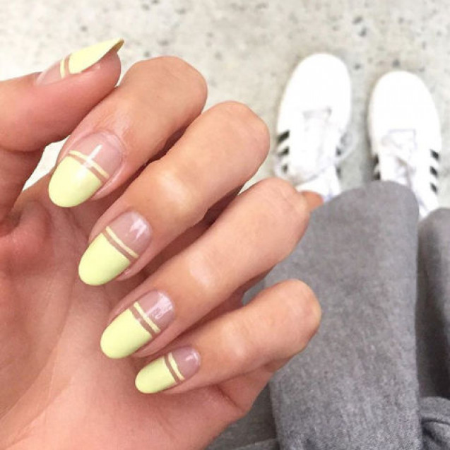 Oval