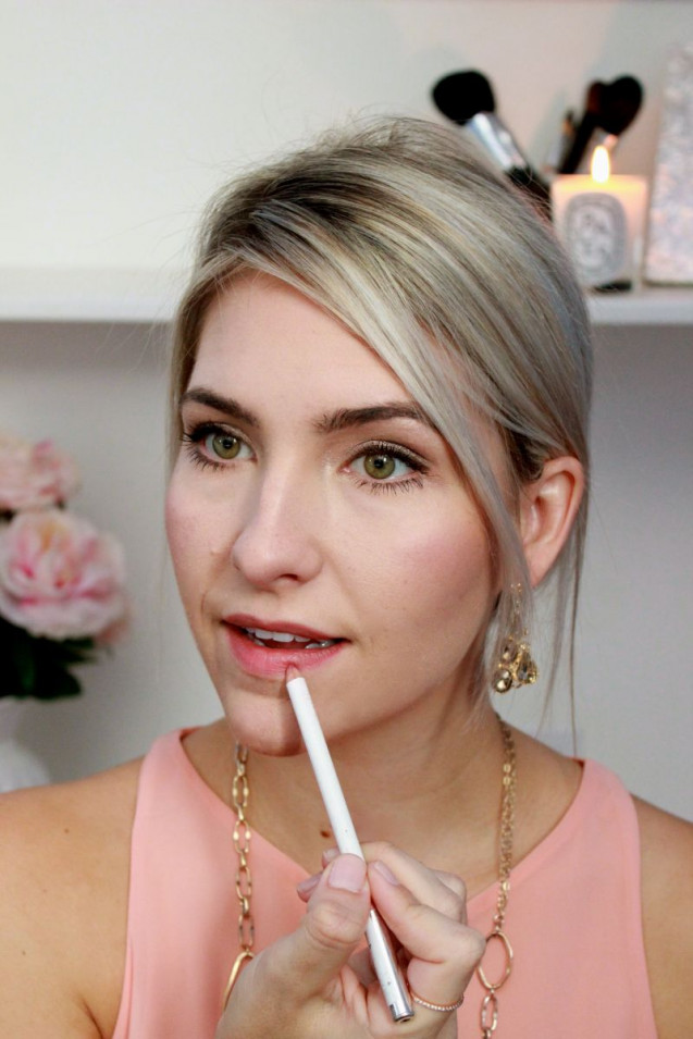 Lip liner