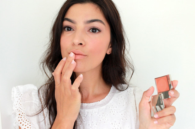 Cream blush