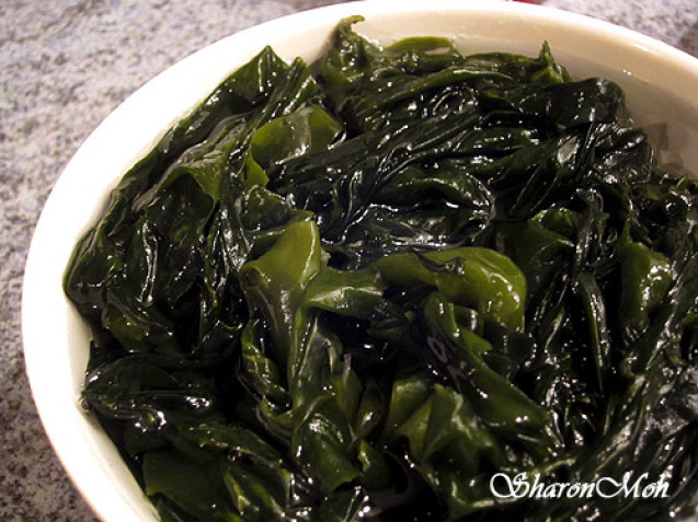Wakame kelp