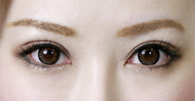 Big dolly eyes